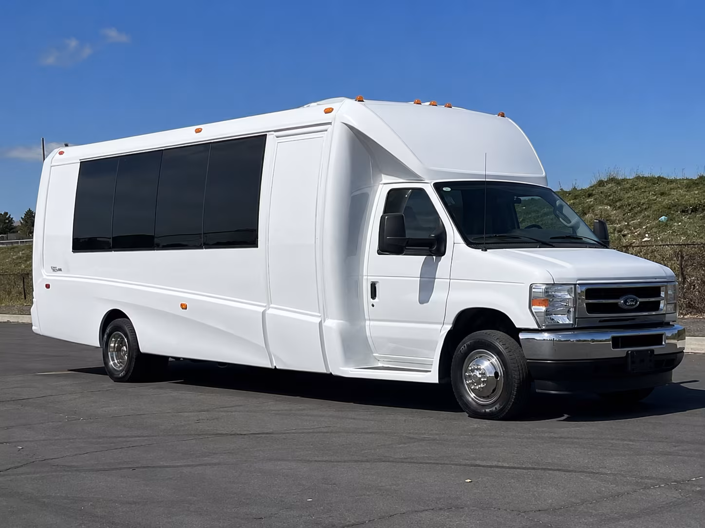 Aurora Birthday, Sweet 16, & Quinceañera Party Bus Rentals