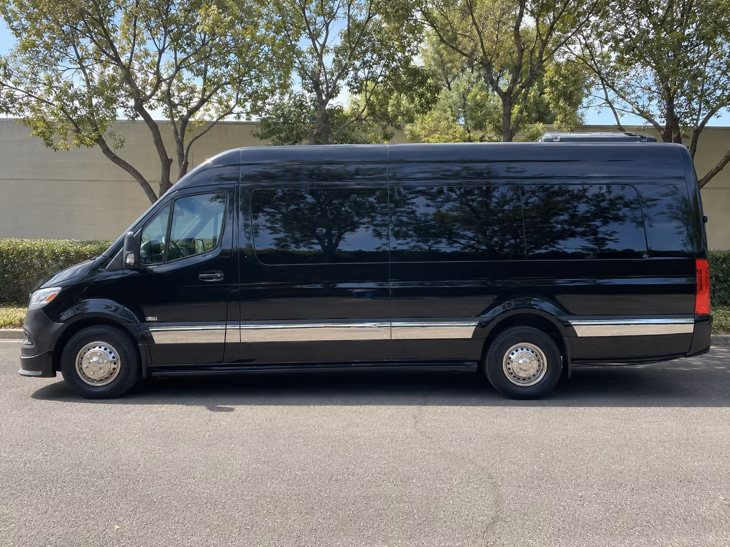 Denver Wedding Transportation & Shuttle Service
