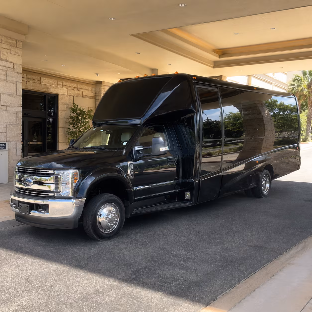 Longmont Homecoming & Prom Party Bus Rentals