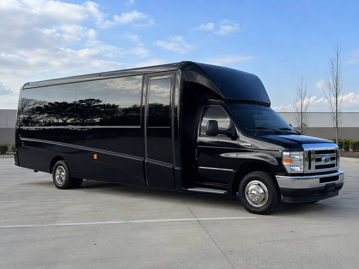 Thornton Airport Shuttle & Transportation party bus exterior